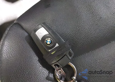 2007 BMW 328I z USA, uszkodzony, nr VIN WBAVA33577PV66361